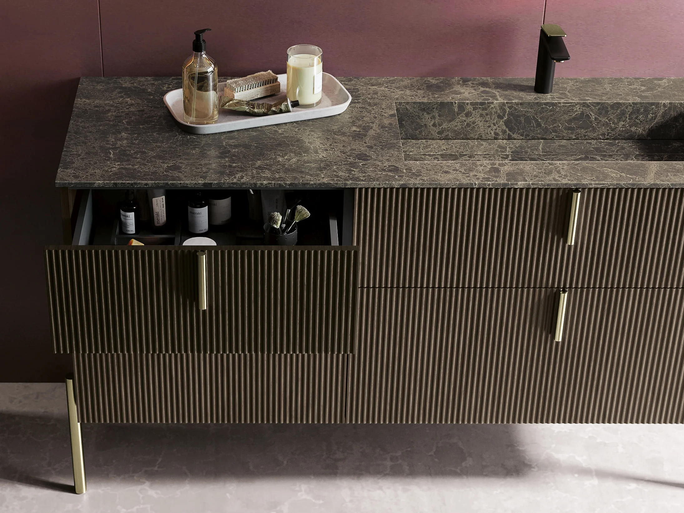 Bodenstehender Waschtisch VERTIGO 13 mit dunkler Gress-Marmorplatte und Holzfronten auf schwarzen Metallbeinen