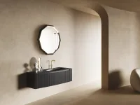 Schwarze Waschbecken mit Unterschrank