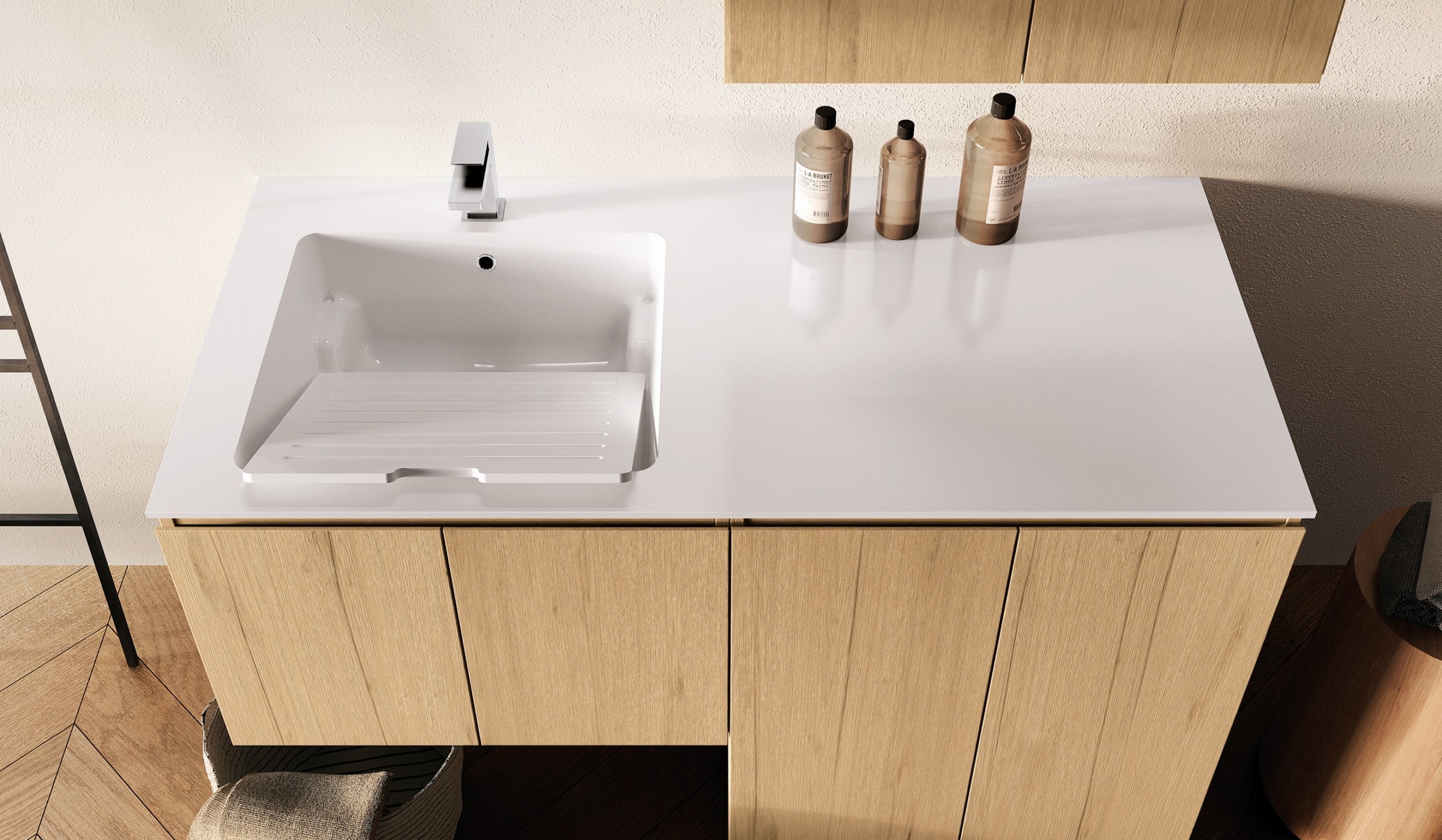 Perfekt: Das integrierte Waschbecken speziell für den Hauswirtschaftsraum - für die Vorwäsche etwa